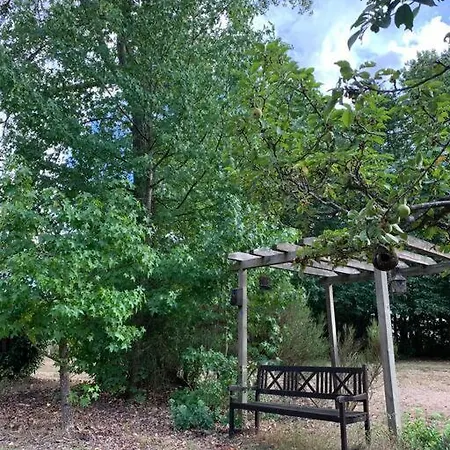 בית נופש Maisonnette En Clairiere De Foret