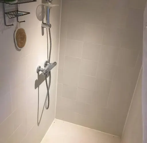 Дом отдыха Maisonnette En Clairiere De Foret Gambais
